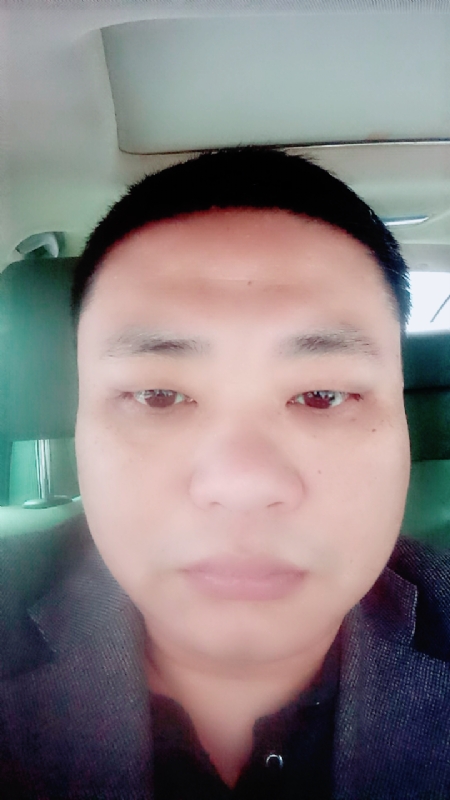 向日葵的第一张照片--仁化蓝颜知己交友网